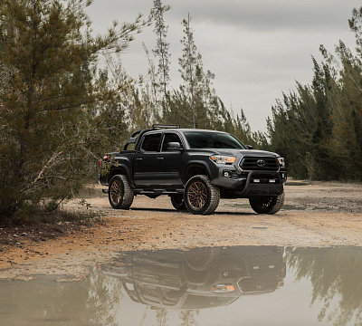 Фото дисков Vossen HF6-5 на Toyota Tacoma III