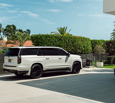 Фото дисков Vossen HF6-5 на Cadillac Escalade V