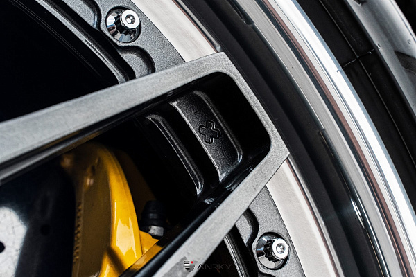 Фото дисков Anrky RS1 Черный глянец на Porsche 911 VII