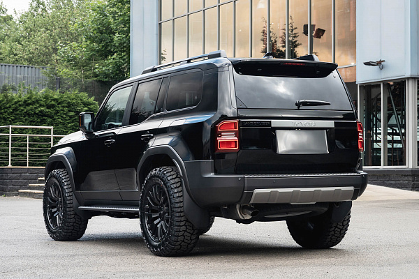 Фото дисков Kahn G22 DC Черный сатин на Toyota Land Cruiser Prado 250