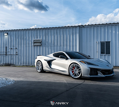Фото дисков Anrky AN24 на Chevrolet Corvette C8
