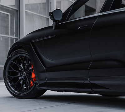 Фото дисков Brixton Forged CM6-R на Aston Martin DBX