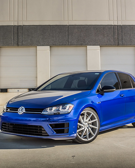 Фото дисков CVT Серебро на Volkswagen Golf VII
