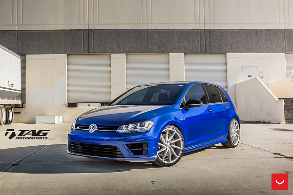 Фото дисков Vossen CVT Серебро на Volkswagen Golf VII