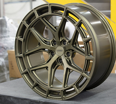 Vossen HFX-1 (5-Lug)