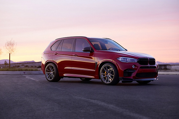 Фото дисков HRE P104 Глянцевый тонированный лак на BMW X5/X5 M (F15/F85)