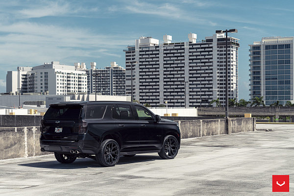 Фото дисков Vossen HF6-4 Черный глянец на Chevrolet Tahoe V