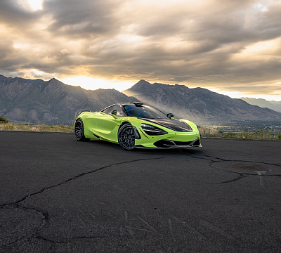 Фото дисков Strasse Wheels SV10M Deep Concave FS на McLaren 720S