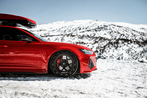 Фото дисков Brixton Forged PF7 Aerotech Черный глянец на Audi A/RS 6 (C8)