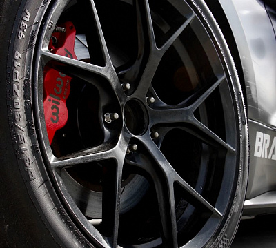 Фото дисков MRR FS06 на Ford Mustang VI