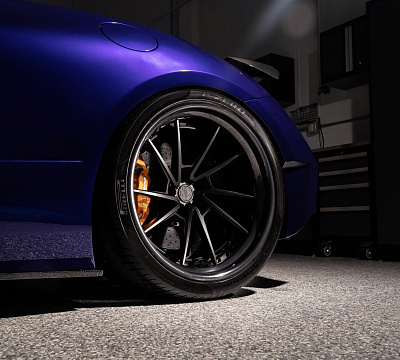 Фото дисков Anrky AN33 на McLaren 720S