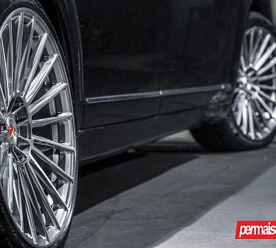 Фото дисков Vossen S17-04 на Mercedes-Benz S-Class (W221)