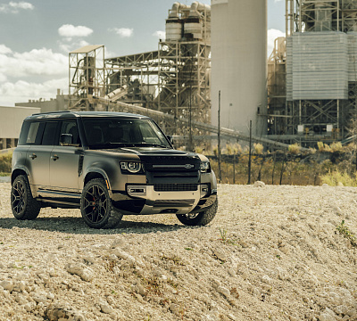 Фото дисков Vossen UV-4 на Land Rover Defender II