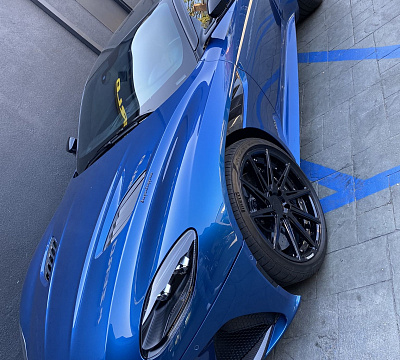Фото дисков CEC C26 на Aston Martin DBS 3