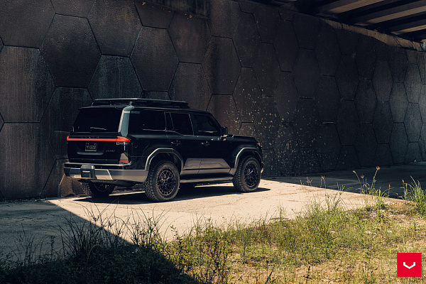 Фото дисков Vossen HFX-1 (6-Lug) Черный глянец на Lexus GX III