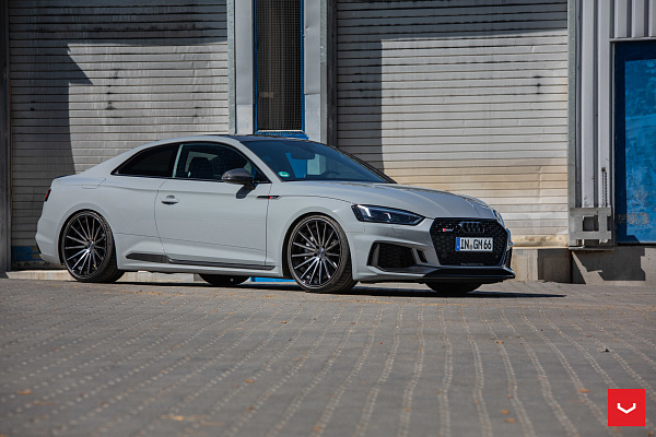 Фото дисков Vossen VFS-2 Глянцевый темный лак на Audi A/S/RS 5 (F5)