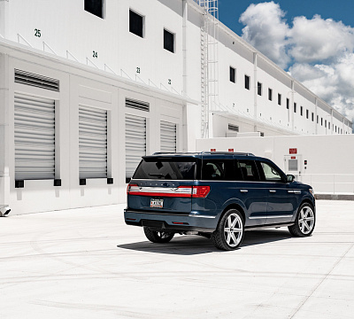 Фото дисков Vossen HF6-2 на Lincoln Navigator IV