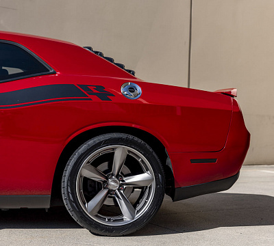 Фото дисков American Racing TTF на Dodge Challenger III