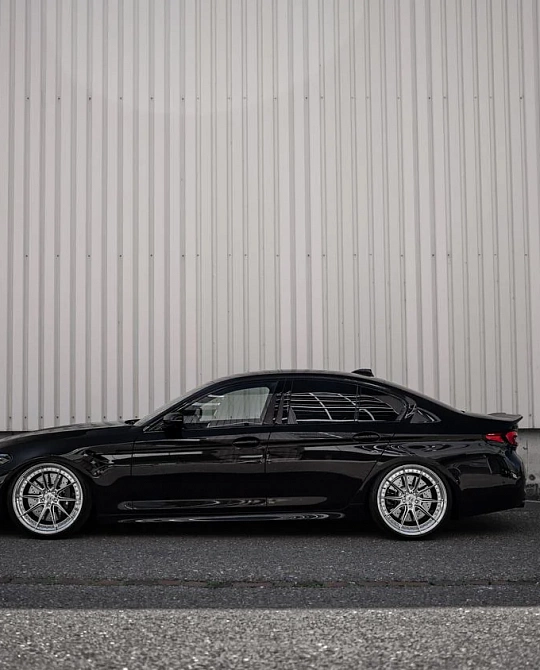 Фото дисков ST20.2 Полированный лак на BMW 5/M5 (G60/G90)