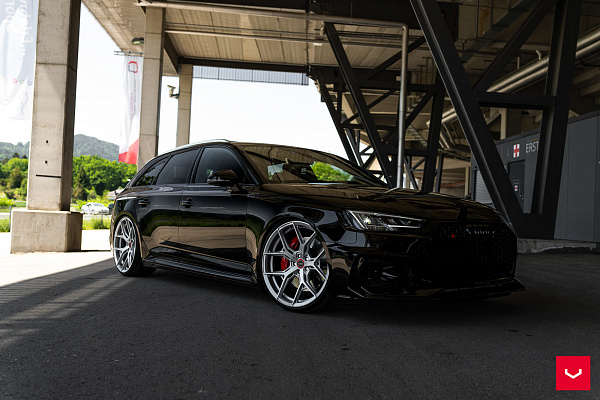 Фото дисков Vossen HF-5 Серебро на Audi A/S/RS 4 (B9)