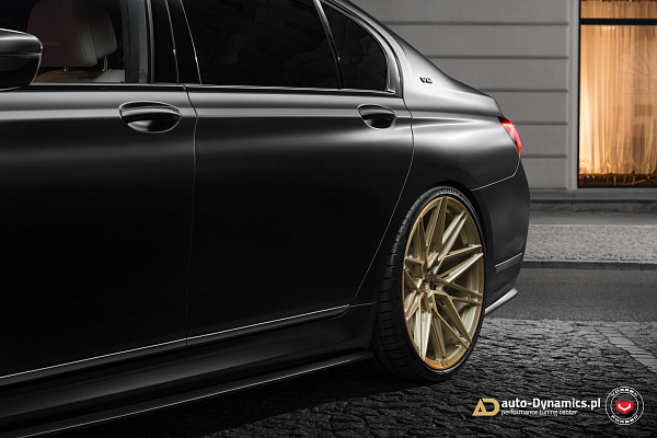Фото дисков Vossen EVO-5R Сатиновая шампань на BMW 7 (G11/G12)