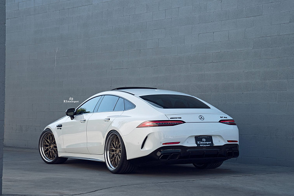 Фото дисков Anrky RS1 Глянцевое темное золото на Mercedes-Benz AMG GT I