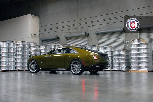 Фото дисков HRE L109M Полированный лак на Rolls-Royce Spectre