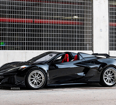 Фото дисков AL13 R10 на Chevrolet Corvette C8