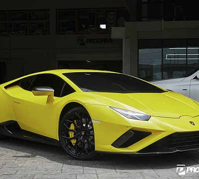Фото дисков Vossen S17-01 на Lamborghini Huracan