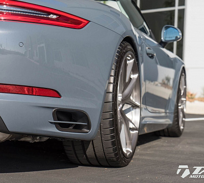 Фото дисков HRE P101 на Porsche 911 VII