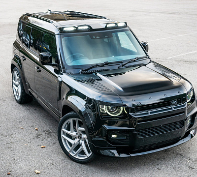 Фото дисков Kahn Type 52 RS на Land Rover Defender II