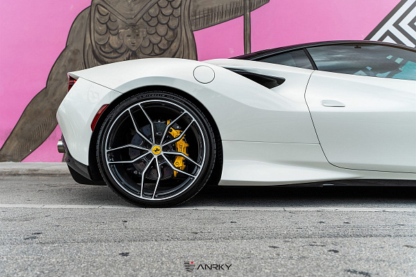 Фото дисков Anrky AN11 Алмазная проточка на Ferrari F8