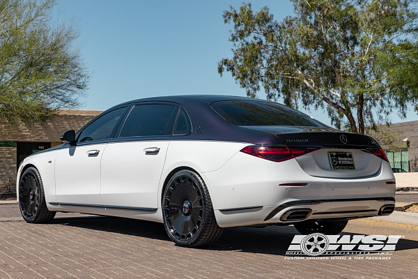 Фото дисков Giovanna Dicotto Черный глянец на Mercedes-Benz S-Class (W223)