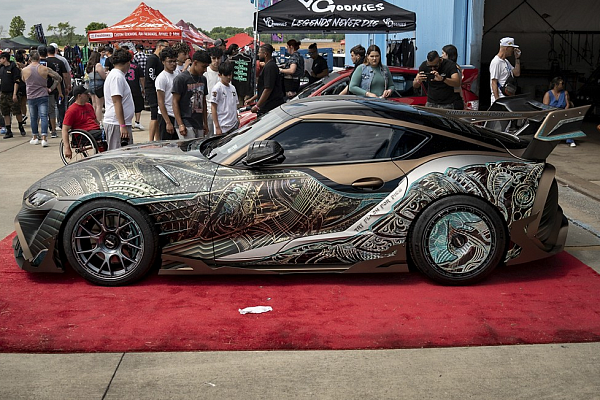 Фото дисков Rotiform TUF Сатиновый графит на Toyota Supra A90
