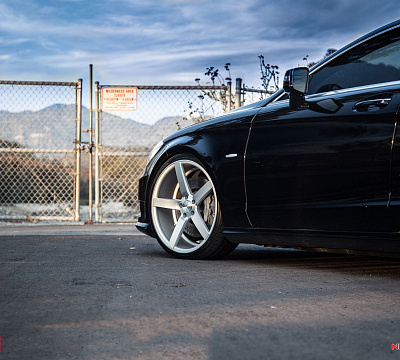 Фото дисков Vossen CV3 на Mercedes-Benz CLS (C218)