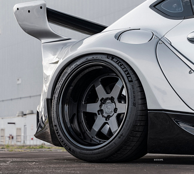 Фото дисков Strasse Wheels S6 Competition на Toyota Supra A90
