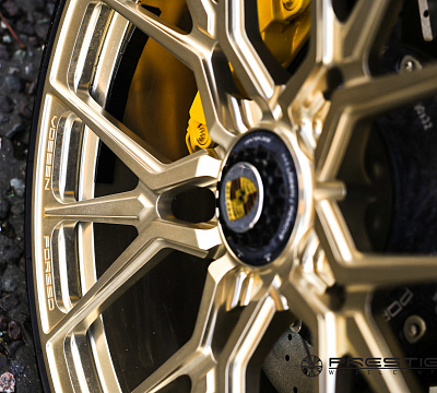 Фото дисков Vossen M-X3 на Porsche 911 VII