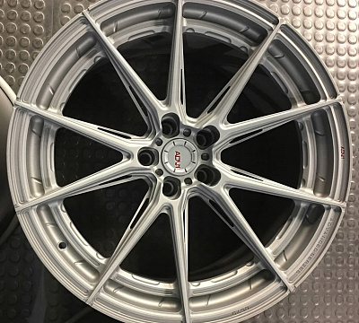 ADV.1 ADV5.2 M.V2 Advanced Series