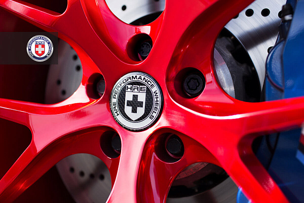 Фото дисков HRE P101 Красный глянец на BMW 5/M5 (F10)