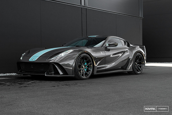 Фото дисков NOVITEC NF11 Черный глянец на Ferrari 812