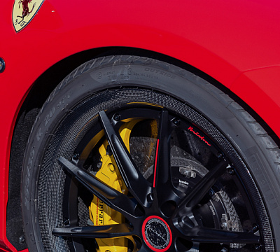 Фото дисков Brixton Forged R11-R на Ferrari F8