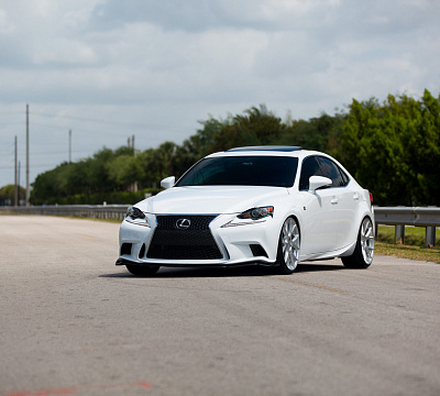 Фото дисков Vossen VFS-6 на Lexus IS II
