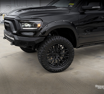 Фото дисков Vossen HF6-3 на Ram 1500 V