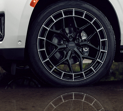 Фото дисков Vossen HFX-1 (6-Lug) на GMC Yukon V