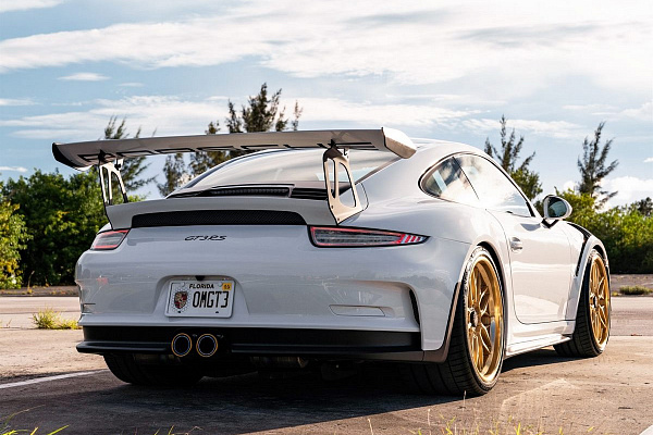 Фото дисков Anrky RS1 Сатиновое золото на Porsche 911 VII