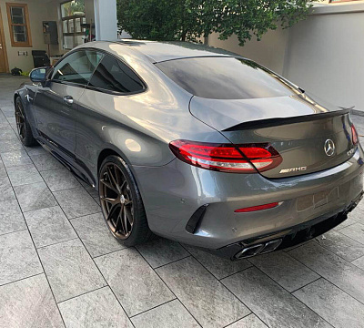 Фото дисков HRE P101 на Mercedes-Benz C-Class (W205)