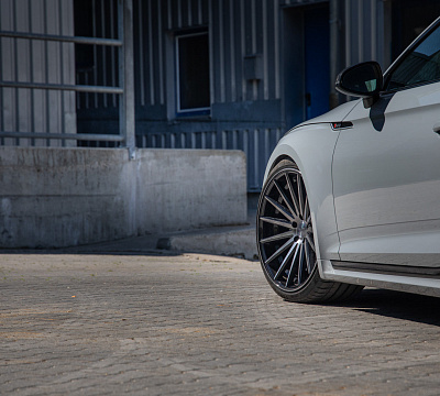 Фото дисков Vossen VFS-2 на Audi A/S/RS 5 (F5)
