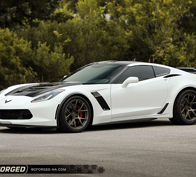 Фото дисков BC Forged RZ05 на Chevrolet Corvette C7