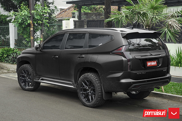 Фото дисков Vossen HF6-4 Черный сатин на Mitsubishi Pajero Sport III