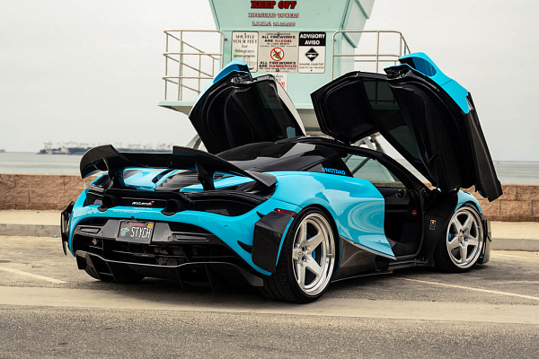 Фото дисков HRE 527 Глянцевый лак на McLaren 720S